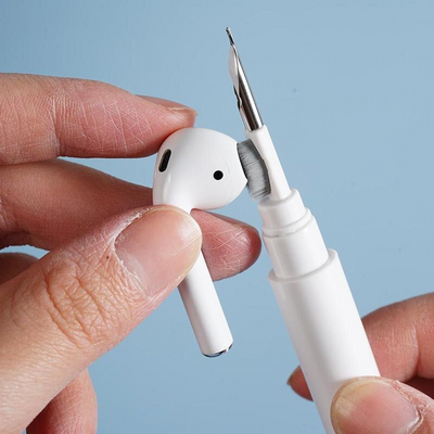 Earbuds Cleaning Pen™ | Puhtaaksi yhdessä minuutissa!