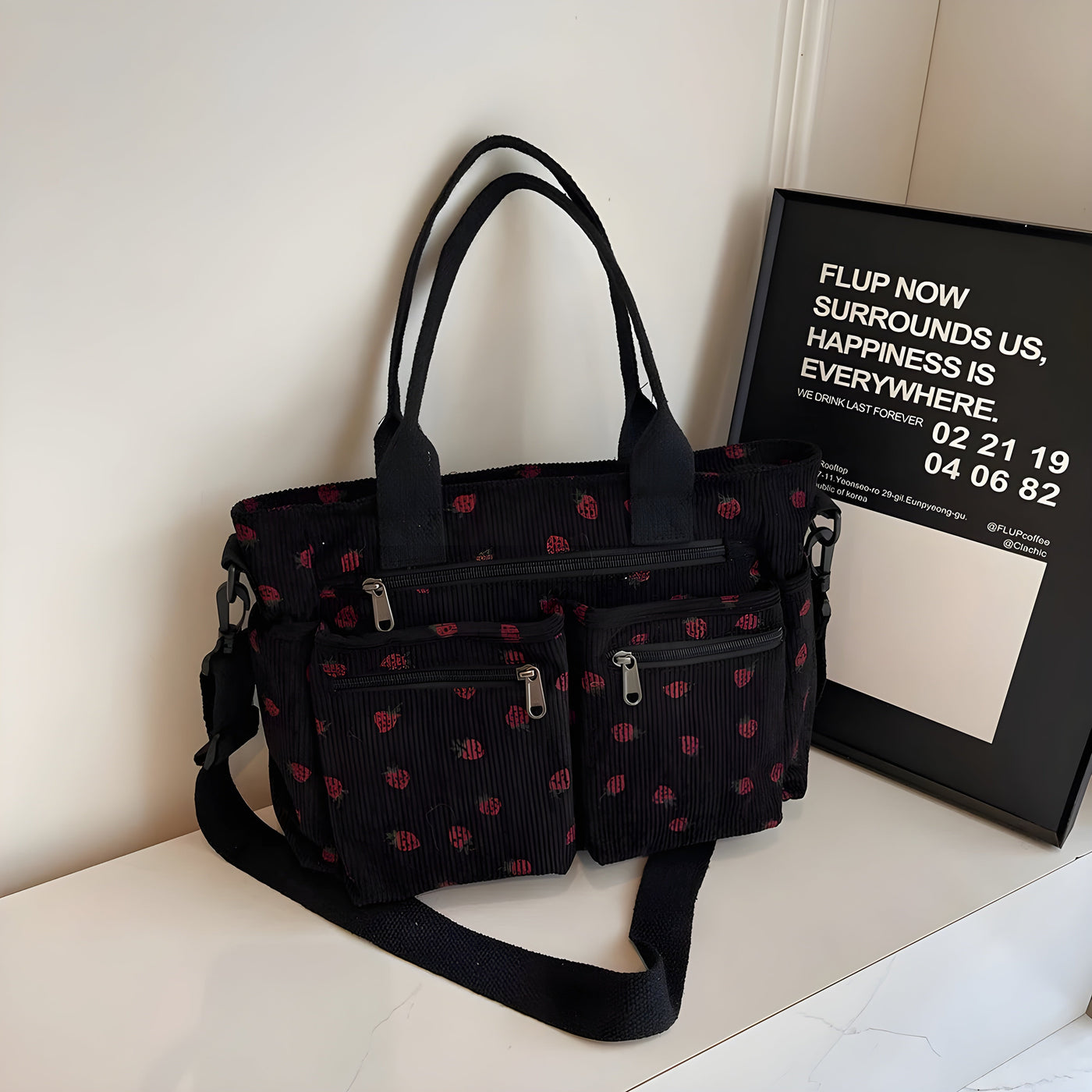 Strawberry | Olkalaukku