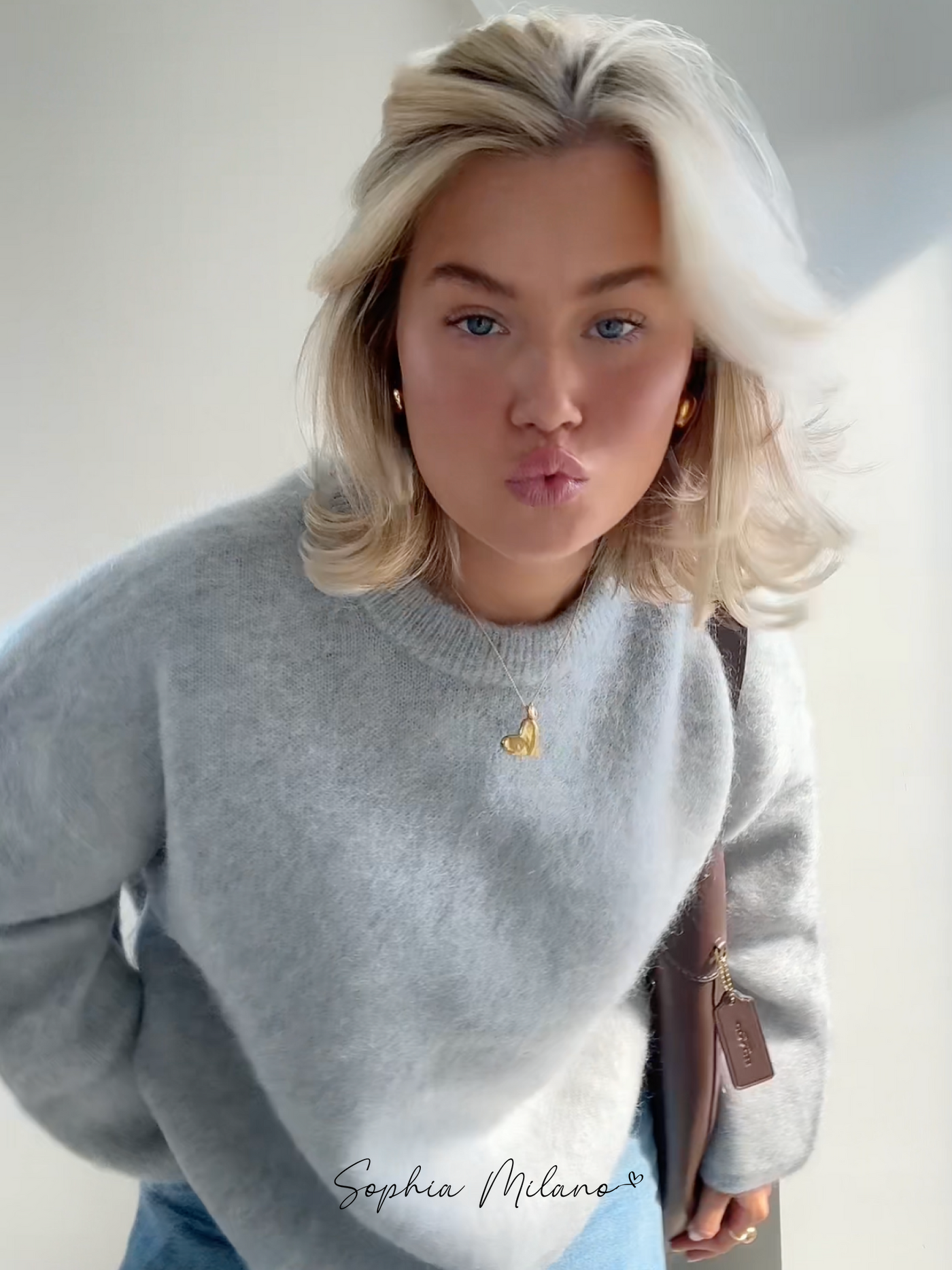 Nina | MOHAIRSEKOITUS CREWNECK